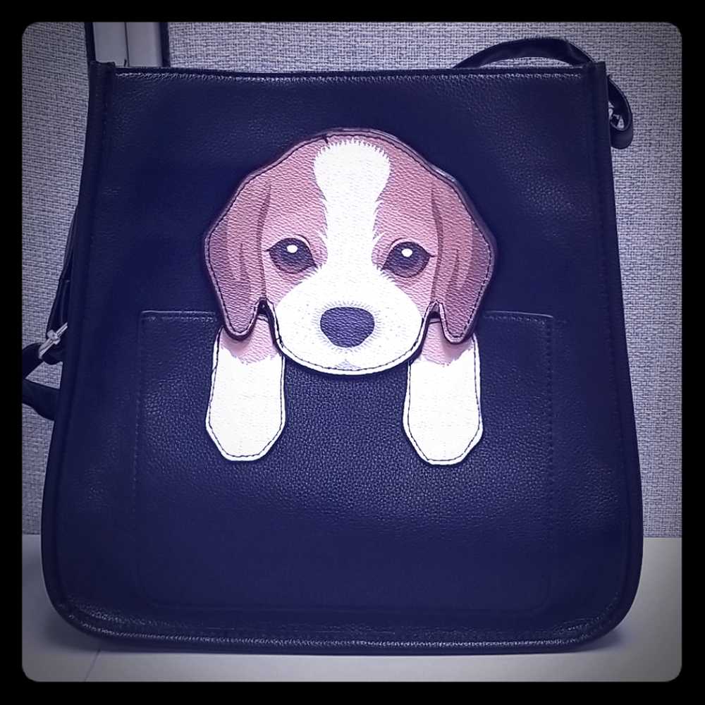 Dog crossbody bag.